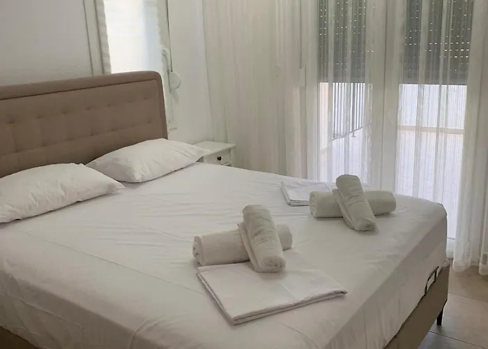 Holiday Appartment *